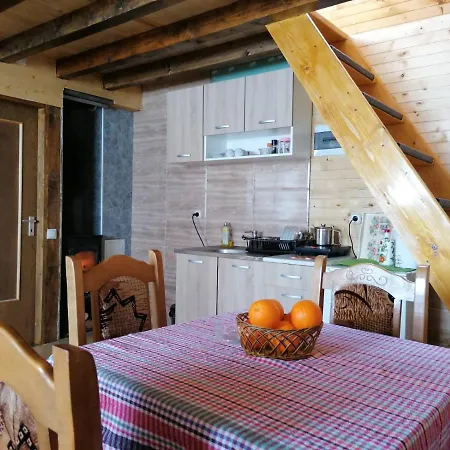 Vikendica Ines